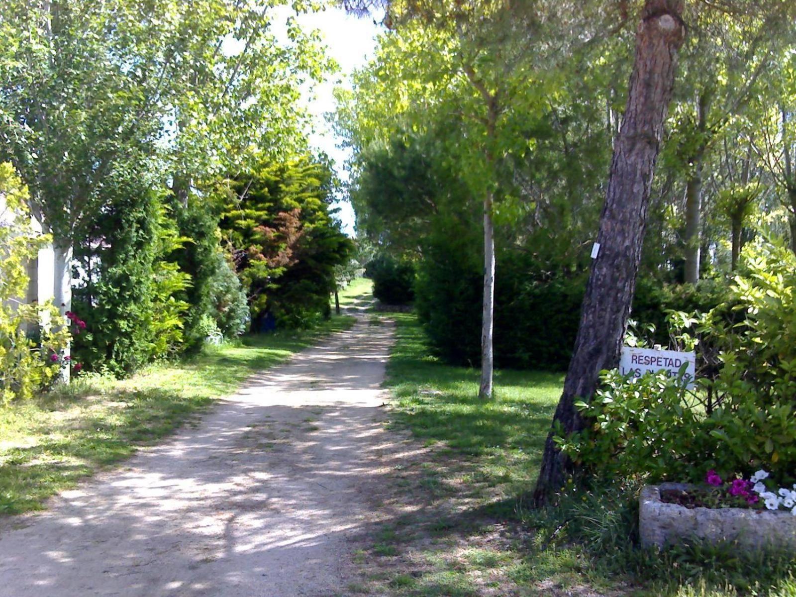Camino De Santiago Hostel กาสโตรเฮริซ ภายนอก รูปภาพ